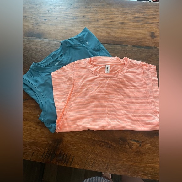 Athleta Set of 2 Athletic Tank Tops - Picture 1 of 8